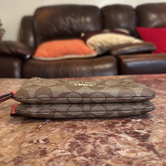 Coach double zip wristlet - Picture 2 of 16